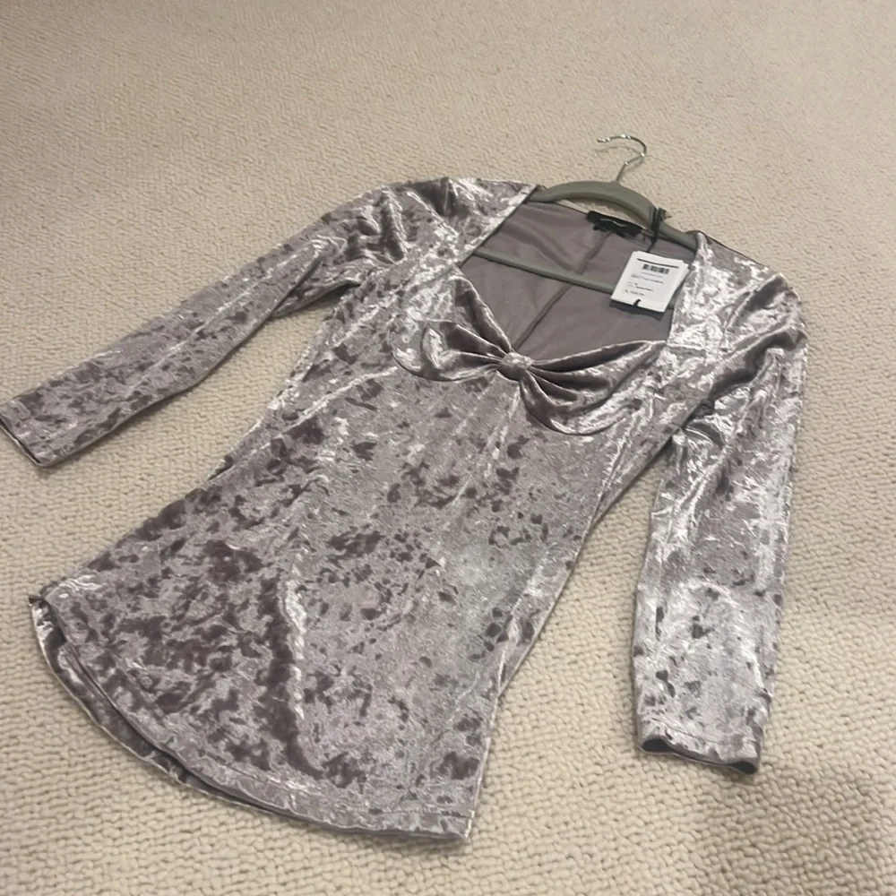 Isabel Marant velvet top in snow gray - Picture 2 of 4
